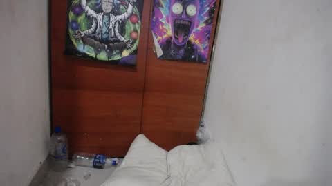 Snapshot of santiagoxxxtreme_ chatting on 01.05.25 Santiago online show from 01.05.25