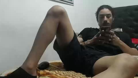 Snapshot of santiagoxxxtreme_ chatting on 09.08.25 Santiago online show from 09.08.25