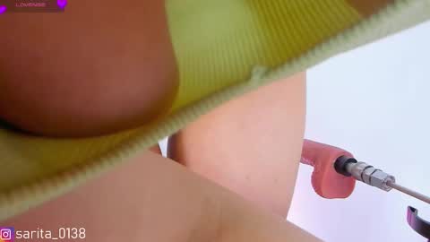 Snapshot of sara_goddess01 chatting on 02.04.25 Sara online show from 02.04.25