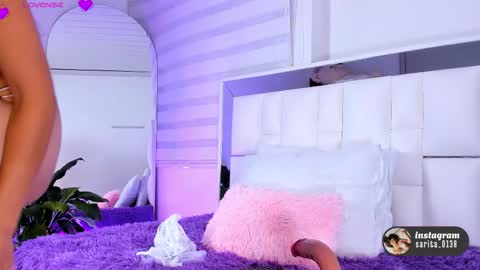 Snapshot of sara_goddess01 chatting on 10.12.25 Sara online show from 10.12.25