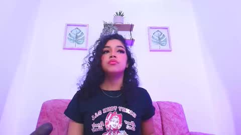 Sara Jhonson  online show from 12.22.24