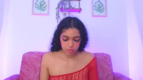 Sara Jhonson  online show from 02.24.25