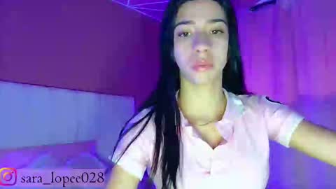 Snapshot of sara_lopee1 chatting on 02.28.25 sara_lopee1 online show from 02.28.25