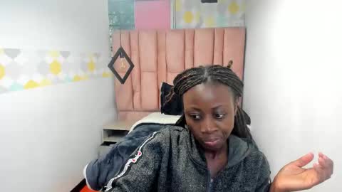 S A R A online show from 09.29.25