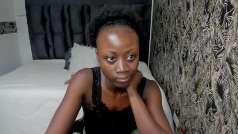 S A R A online show from 11.20.25