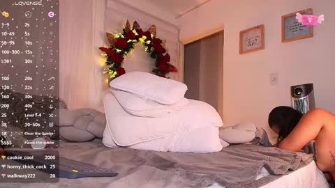 Sarah   online show from 12.09.24