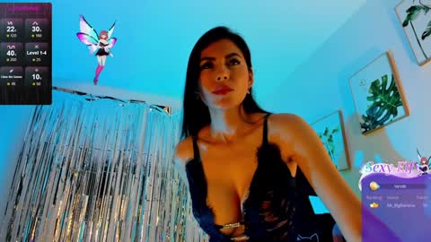 Snapshot of sarah_perez1 chatting on 01.30.25 INSTAGRAM...sarah22 p online show from 01.30.25