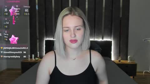 Snapshot of sarah_soul chatting on 01.08.25 Sarah online show from 01.08.25