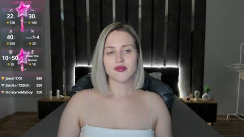 Snapshot of sarah_soul chatting on 01.21.25 Sarah online show from 01.21.25