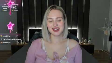 Snapshot of sarah_soul chatting on 01.24.25 Sarah online show from 01.24.25