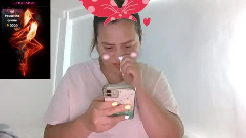 Snapshot of saramartinez100 chatting on 09.14.25 sara martinez online show from 09.14.25