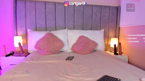 Snapshot of sarigarcia chatting on 12.22.24 Sara Garcia online show from 12.22.24