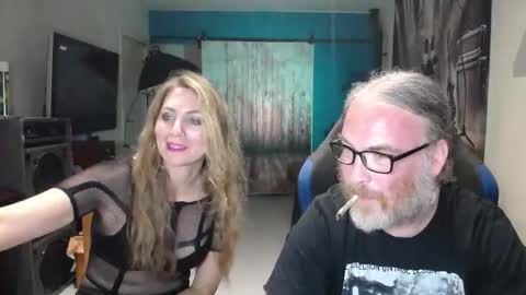 Snapshot of saruandjay chatting on 10.04.25 Giselle and Jay online show from 10.04.25