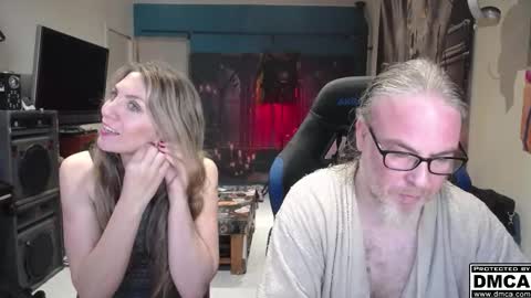 Snapshot of saruandjay chatting on 10.28.25 Giselle and Jay online show from 10.28.25