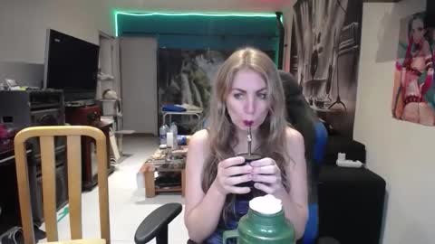 Snapshot of saruandjay chatting on 11.18.25 Giselle and Jay online show from 11.18.25