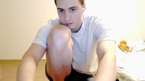 Snapshot of sasha_calvin chatting on 12.25.24 sasha_calvin online show from 12.25.24