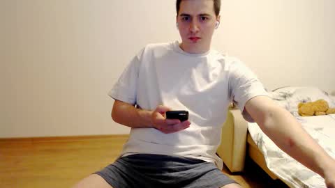 Snapshot of sasha_calvin chatting on 12.28.24 sasha_calvin online show from 12.28.24