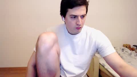 Snapshot of sasha_calvin chatting on 03.04.25 sasha_calvin online show from 03.04.25