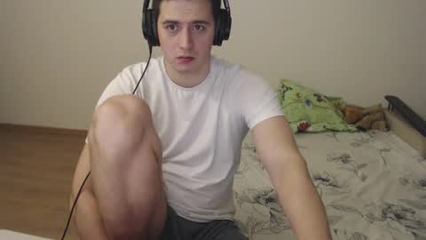 Snapshot of sasha_calvin chatting on 10.03.25 sasha_calvin online show from 10.03.25