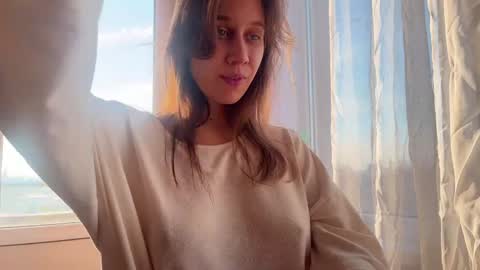 Alexandra Sasha in short online show from 02.05.25