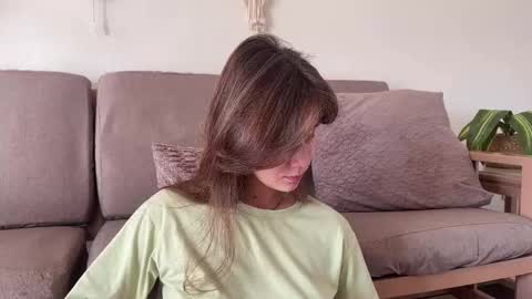 Alexandra Sasha in short online show from 03.06.25