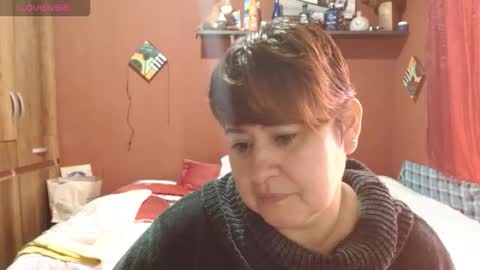 Snapshot of sasharosee2 chatting on 10.27.25 S A S H A R O S E online show from 10.27.25