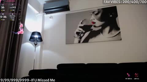 Snapshot of sassycookies chatting on 10.24.25 SassyCookies online show from 10.24.25