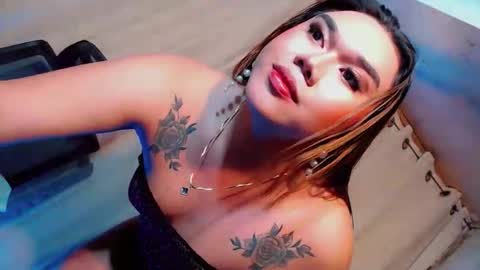 Snapshot of sassyffyra69 chatting on 09.26.25 MARIO LABO online show from 09.26.25