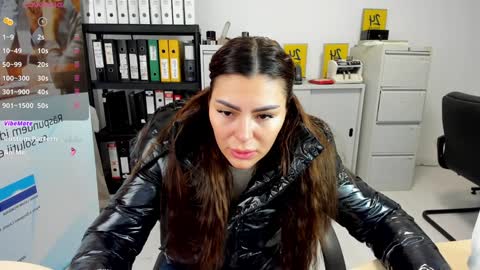 sassytiff online show from 01.21.25