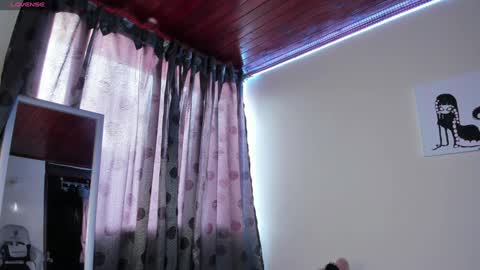 Snapshot of satanbabee_ chatting on 01.25.25 im expecting 300 thumbs up on my altar online show from 01.25.25