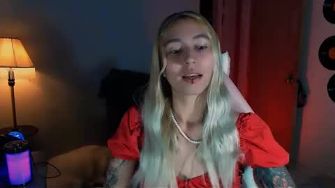 Snapshot of saucy_jenn1 chatting on 12.29.24 I AM JENN  online show from 12.29.24