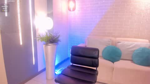 Snapshot of savannahstorm_ chatting on 02.16.25 S a v a n n a h online show from 02.16.25