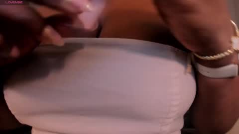 Snapshot of savannahstorm_ chatting on 10.08.25 S a v a n n a h online show from 10.08.25