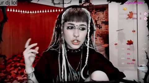 Snapshot of say_mary chatting on 12.23.24 pronoun she. name Mary. age 21. online show from 12.23.24