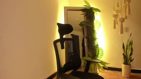 Venus online show from 01.21.25