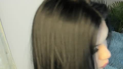 scarlet hill online show from 01.23.25