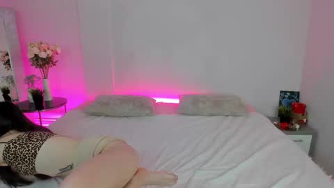 scarlet_cu1e online show from 01.26.25