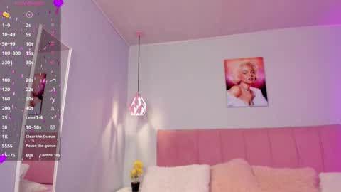 Scarlet  online show from 03.01.25