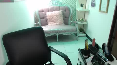 Scarleth online show from 03.06.25