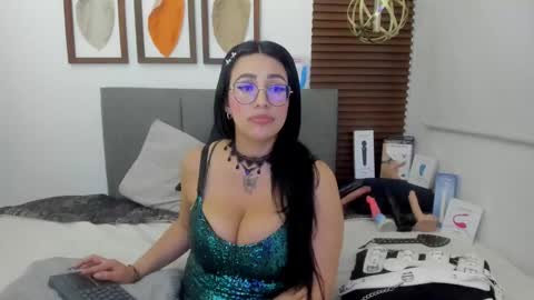 scarleth online show from 01.21.25