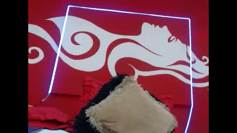 Snapshot of scarlethchannel chatting on 10.30.25 Scarleth online show from 10.30.25