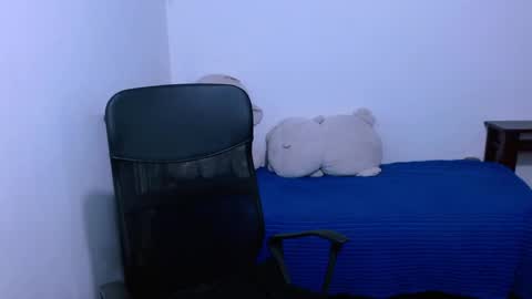 scarlett__6 online show from 10.16.25