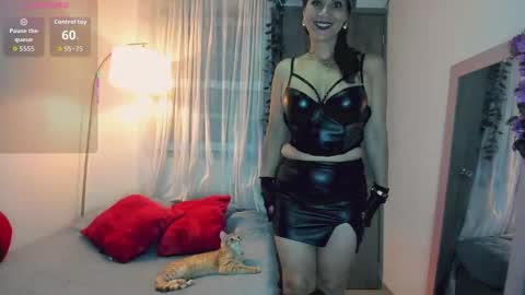 Scarlett online show from 12.05.25