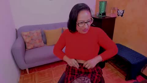 Snapshot of scarlett_sax chatting on 10.11.25 Scarlett sax online show from 10.11.25
