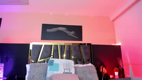 scarlettorres online show from 11.17.25