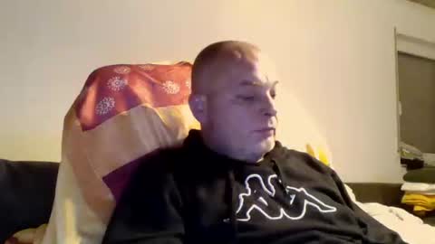 Snapshot of schnibschnab chatting on 10.03.25 schnibschnab online show from 10.03.25
