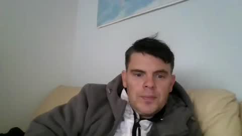 Snapshot of schosch01 chatting on 10.07.25 schosch01 online show from 10.07.25