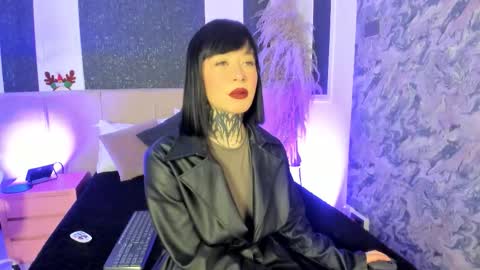 Scolw  online show from 12.02.25