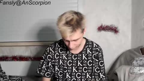 Snapshot of scorpion_250 chatting on 01.02.25 Scorpion 250 online show from 01.02.25