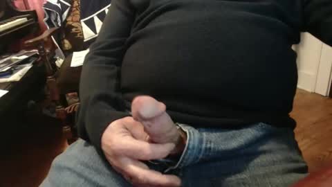 Snapshot of scottbearfun chatting on 02.26.25 scottbearfun online show from 02.26.25